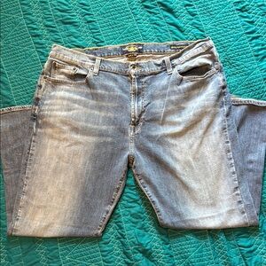 Lucky Brand Blue 181 Relaxed Straight Jeans with Vintage Appeal
